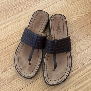 Women’s leather timberland thong sandals